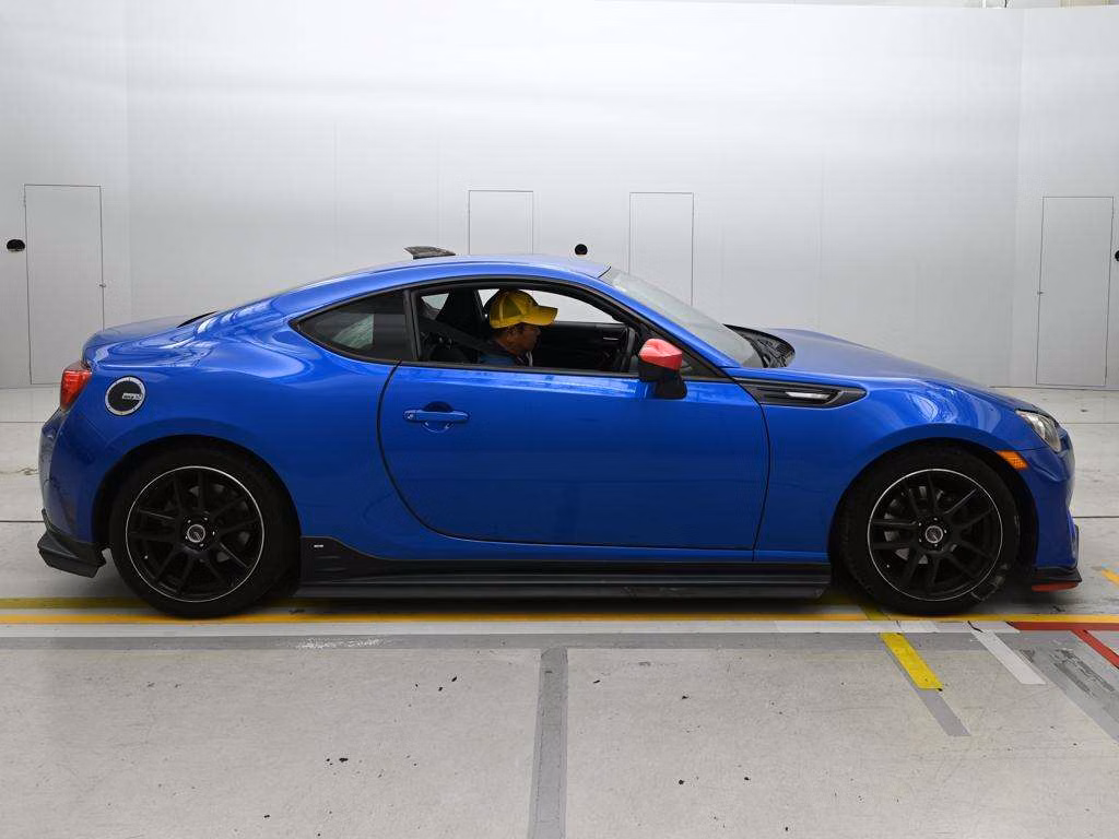 SUBARU BRZ