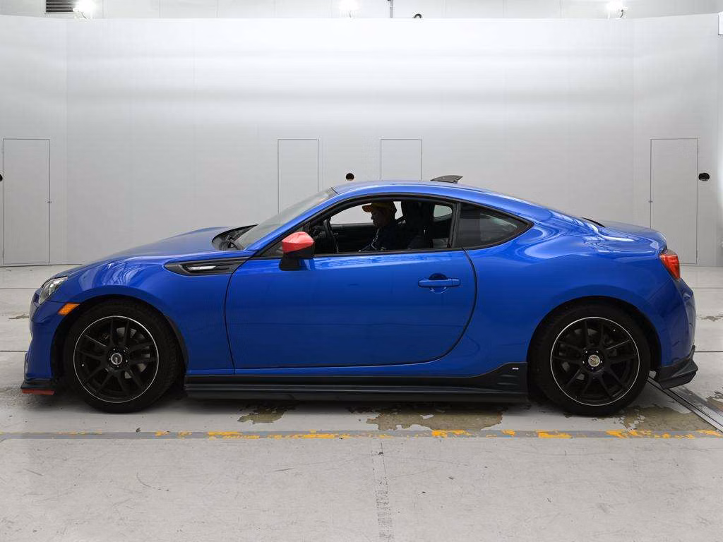 SUBARU BRZ