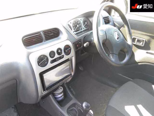 DAIHATSU TERIOS KID