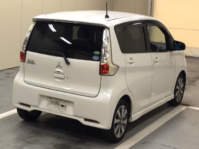 MITSUBISHI EK CUSTOM