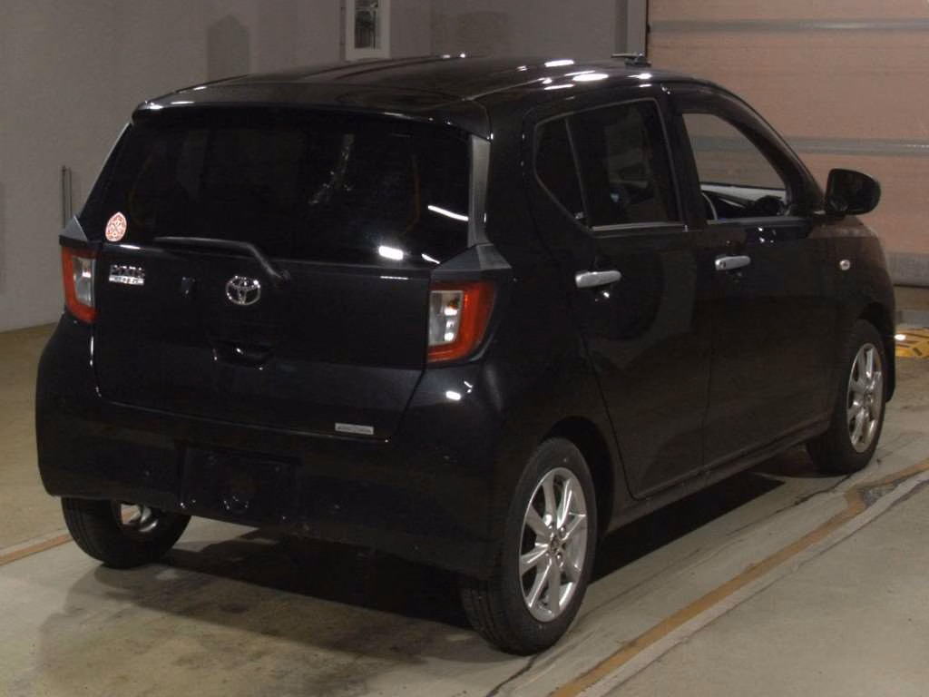 TOYOTA PIXIS EPOCH