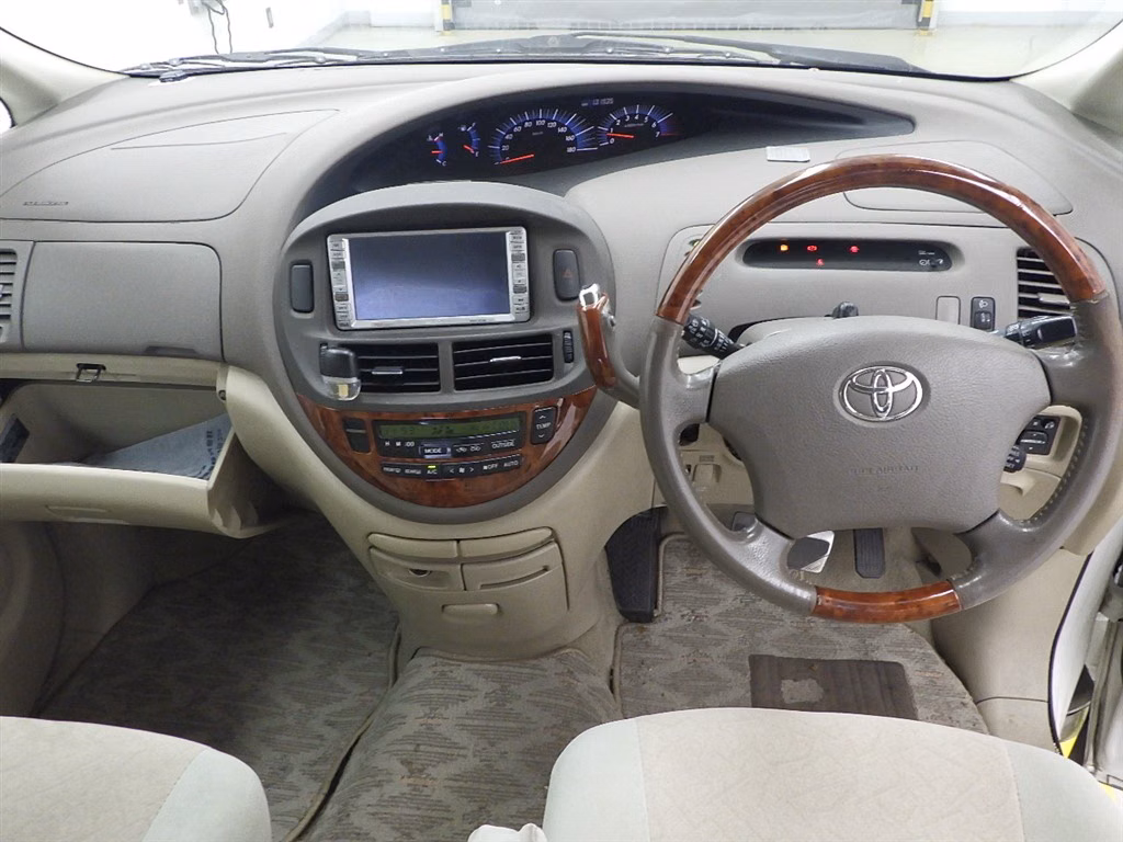 TOYOTA ESTIMA