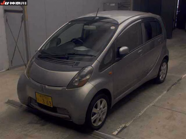 MITSUBISHI I