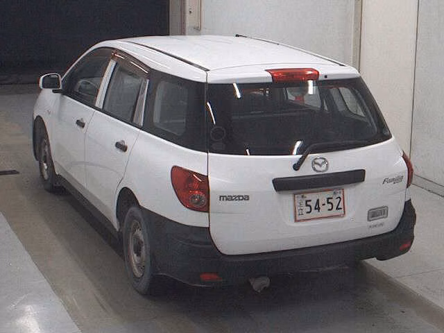 MAZDA FAMILIA