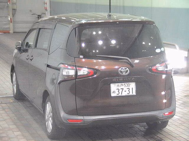 TOYOTA SIENTA