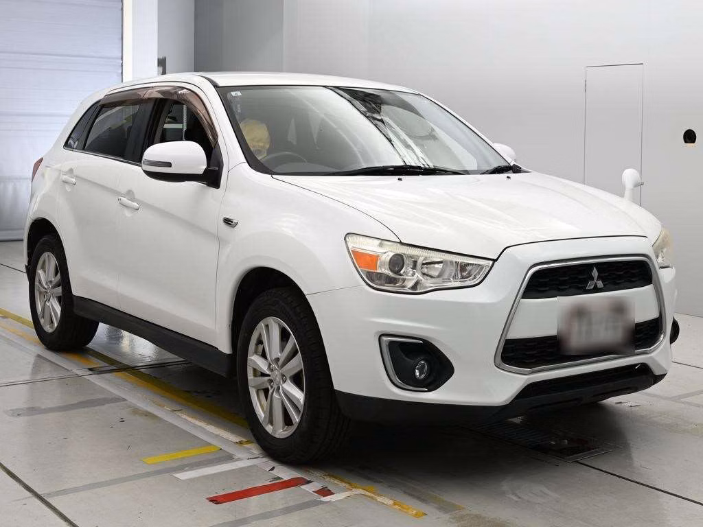 MITSUBISHI RVR