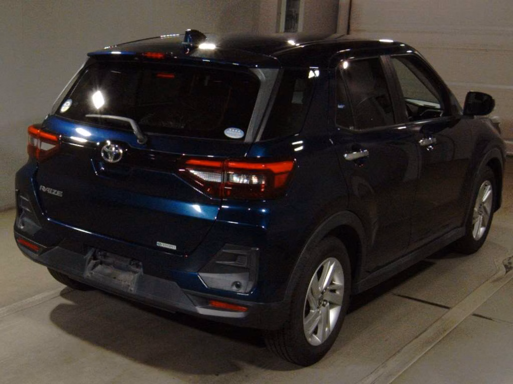 TOYOTA RAIZE
