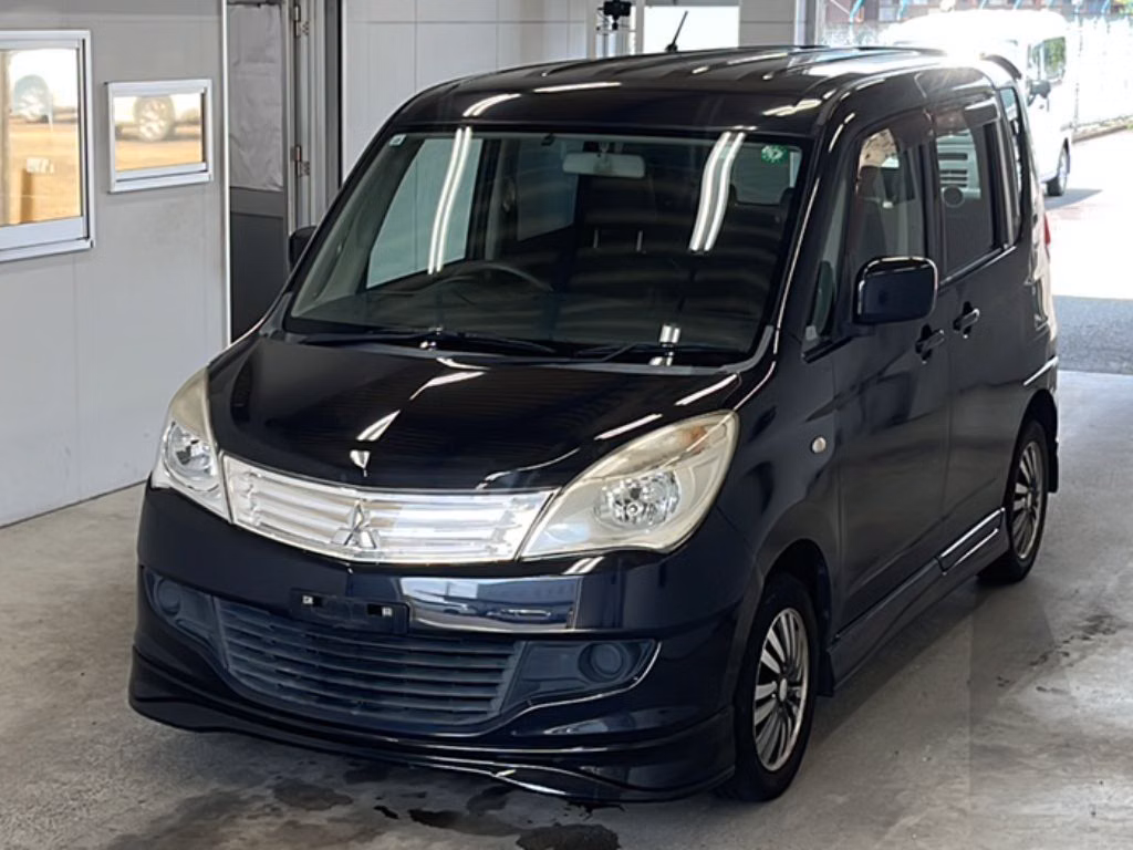 MITSUBISHI DELICA D:2