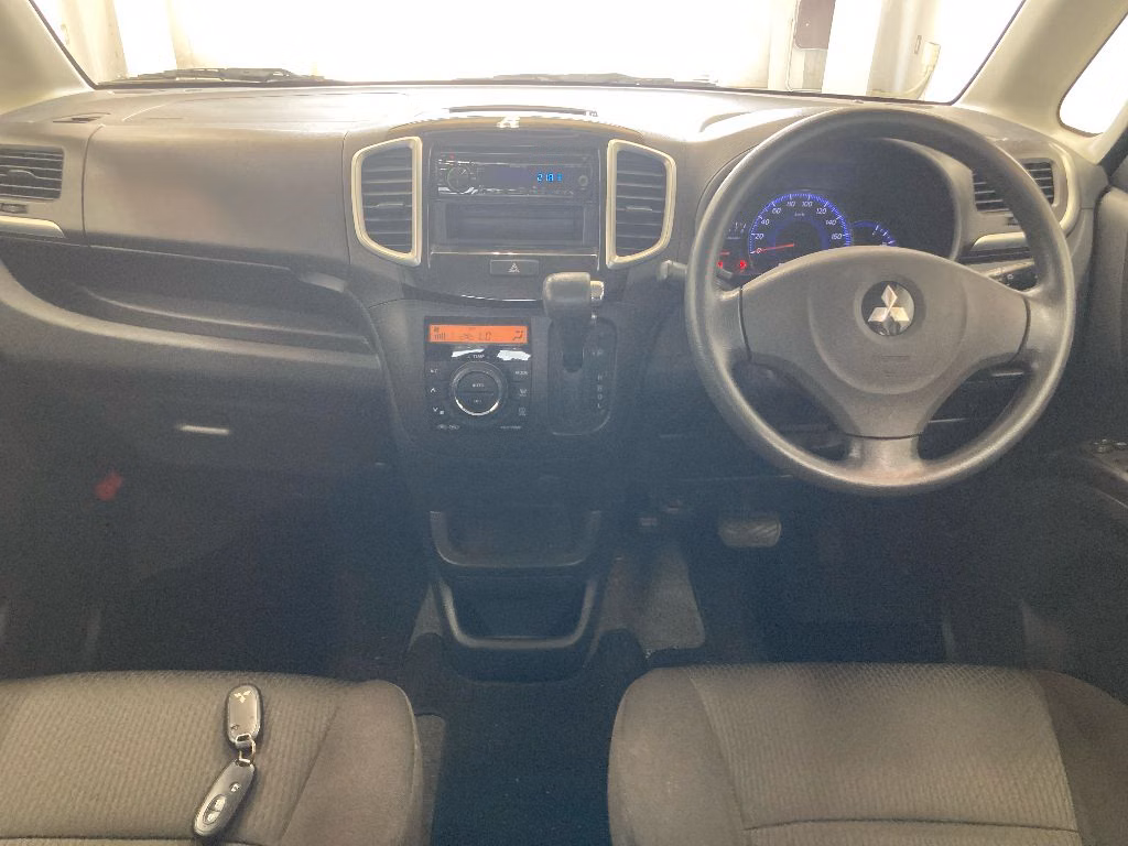 MITSUBISHI DELICA D:2