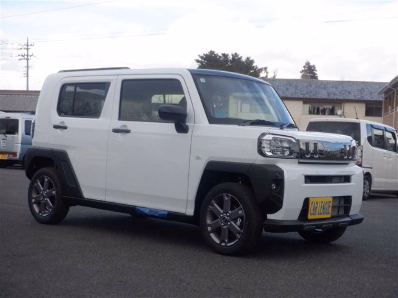 DAIHATSU TAFT