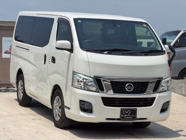 NISSAN NV350 CARAVAN