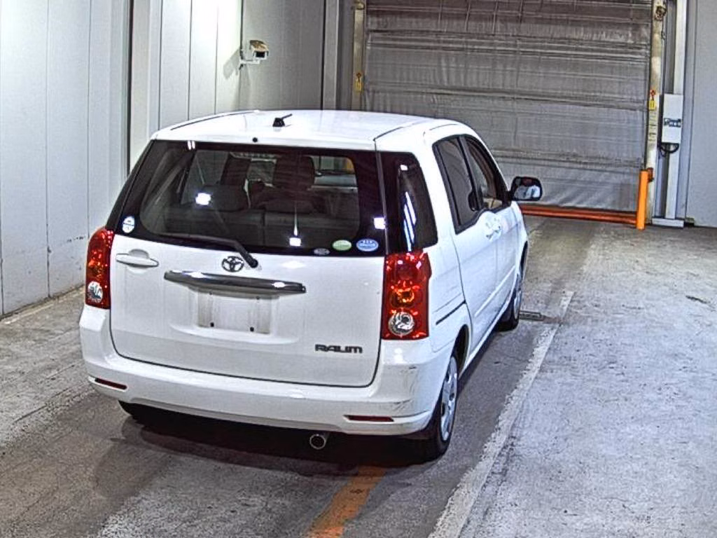 TOYOTA RAUM