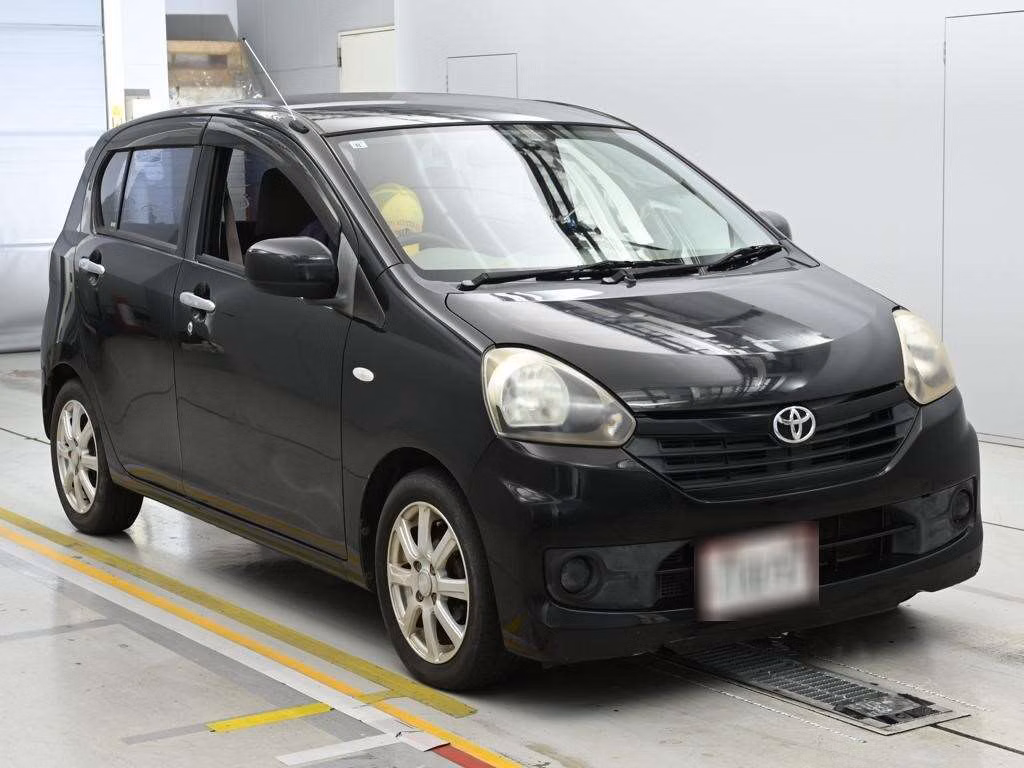 TOYOTA PIXIS EPOCH