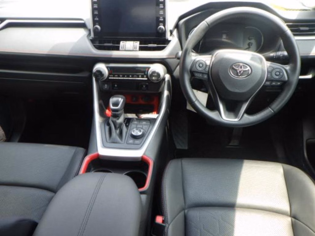 TOYOTA RAV4