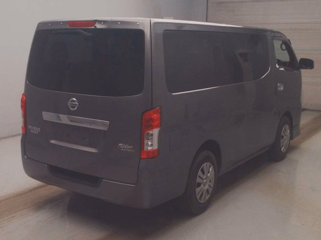 NISSAN NV350 CARAVAN