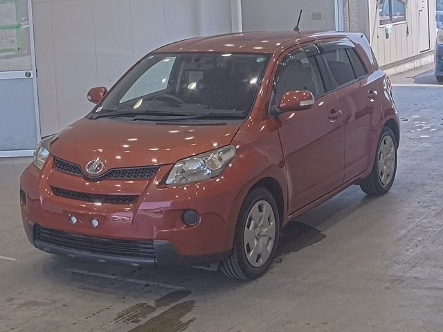 TOYOTA IST