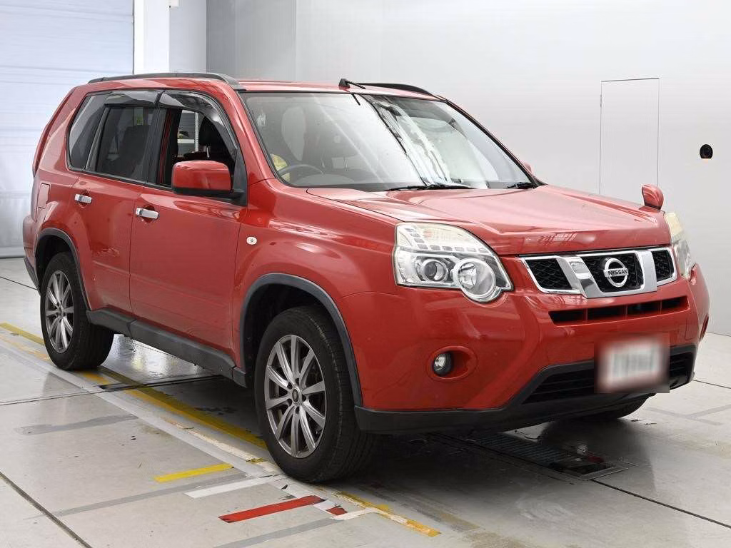 NISSAN X-TRAIL