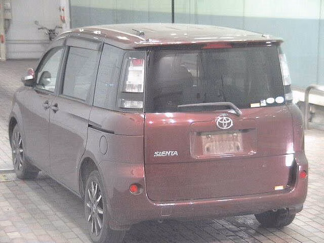 TOYOTA SIENTA