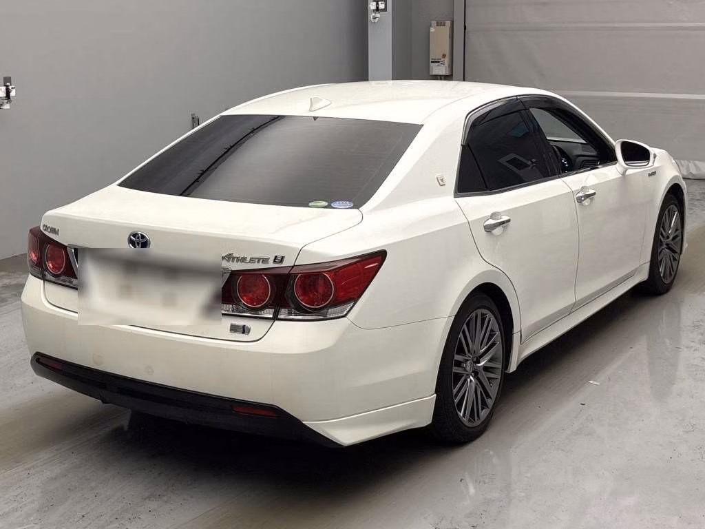 TOYOTA CROWN