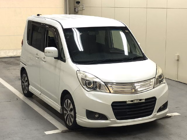 MITSUBISHI DELICA D:2