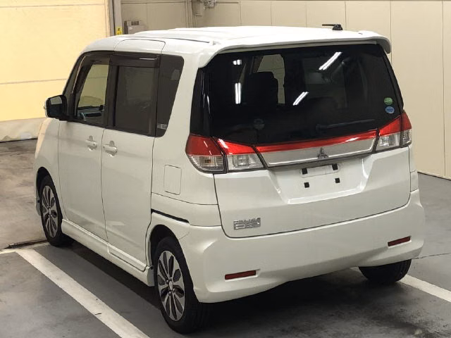 MITSUBISHI DELICA D:2