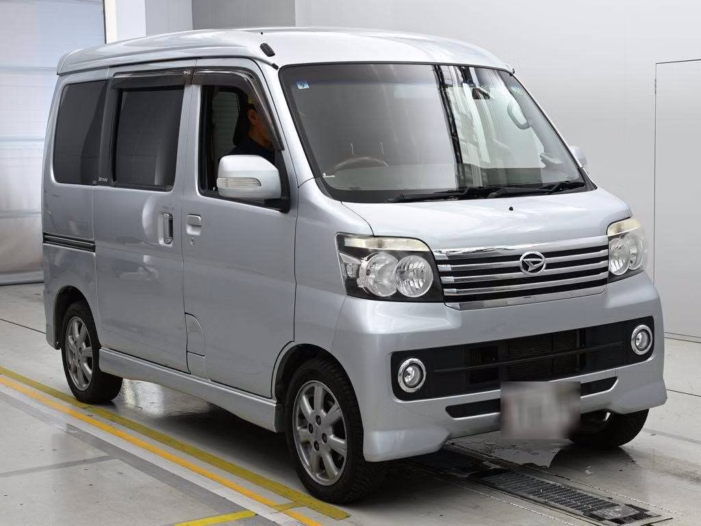 DAIHATSU ATRAI