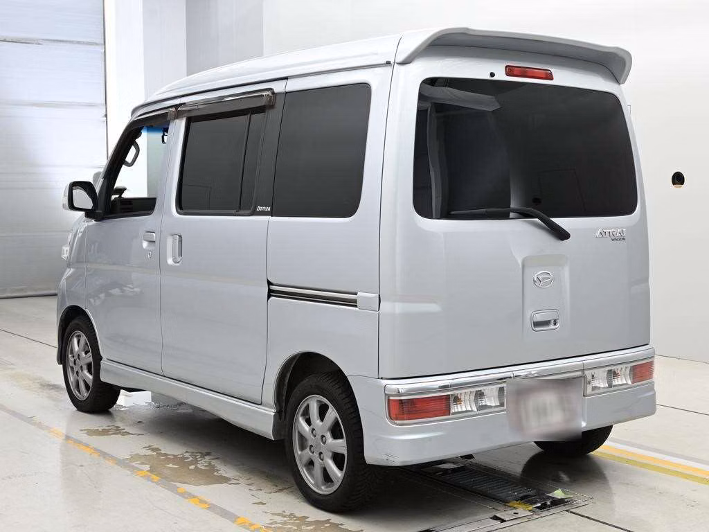 DAIHATSU ATRAI