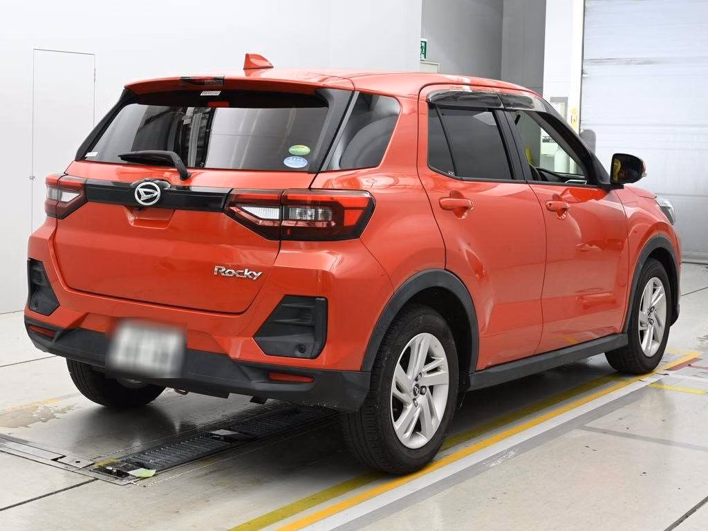 DAIHATSU ROCKY