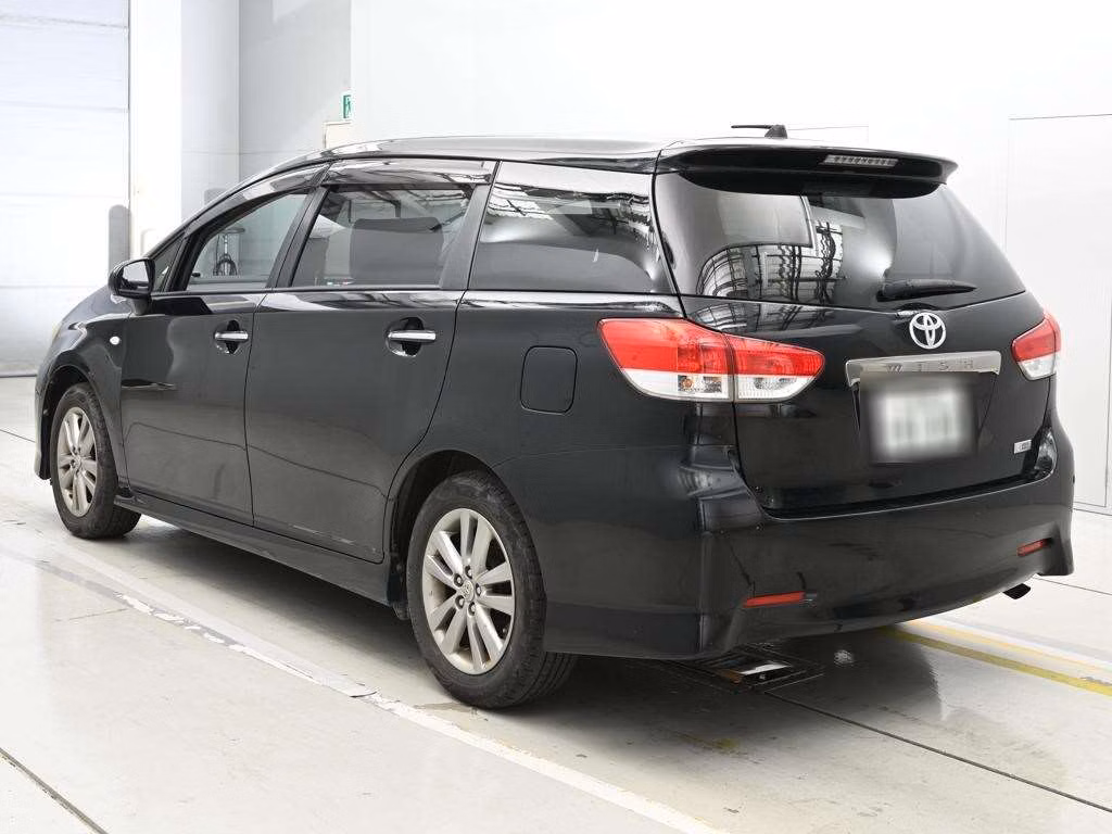 TOYOTA WISH