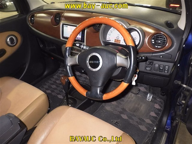 DAIHATSU MIRA GINO