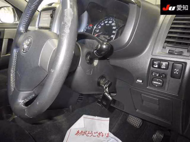 TOYOTA RUSH