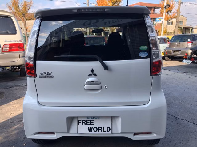 MITSUBISHI EK CUSTOM