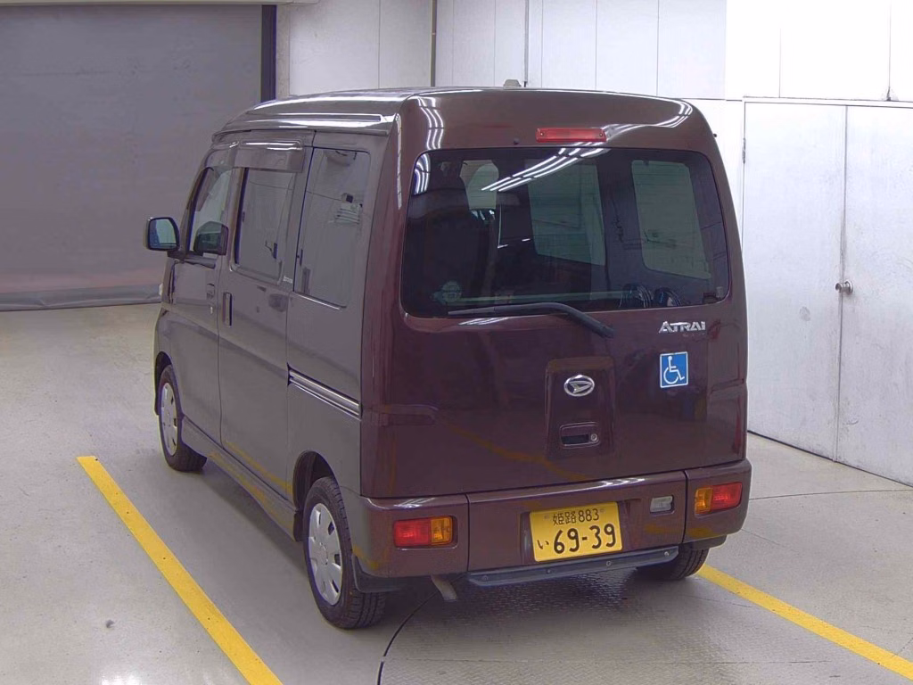DAIHATSU ATRAI