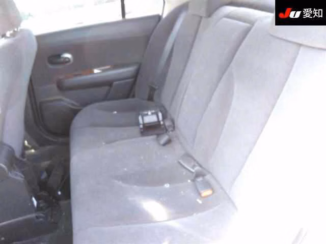 NISSAN TIIDA LATIO
