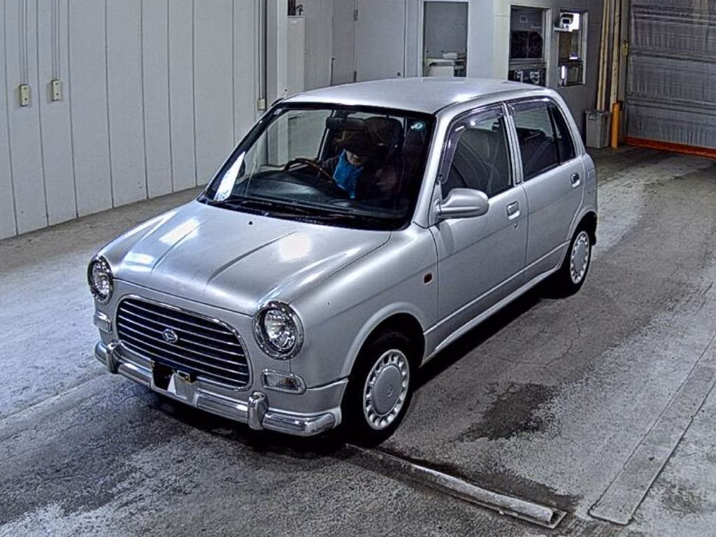DAIHATSU MIRA GINO