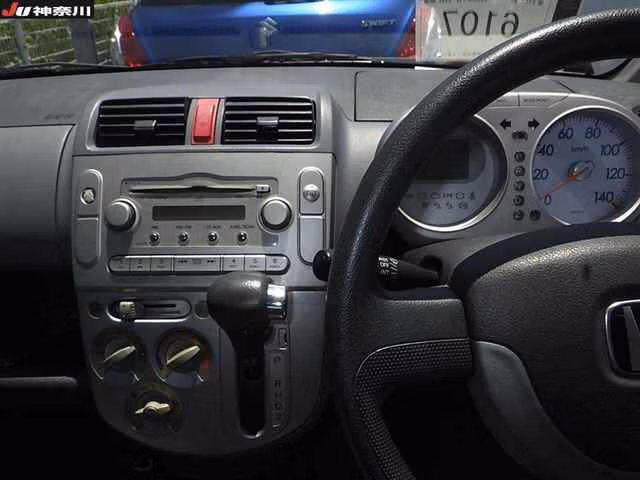 HONDA LIFE