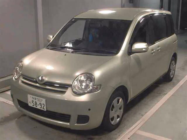 TOYOTA SIENTA