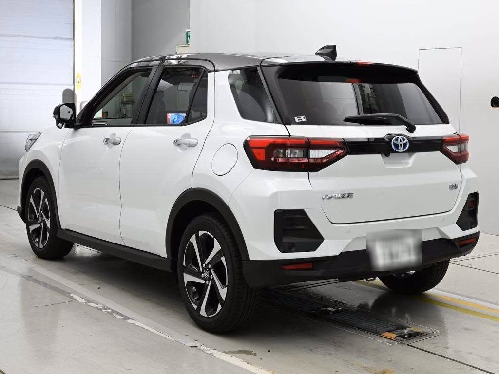 TOYOTA RAIZE