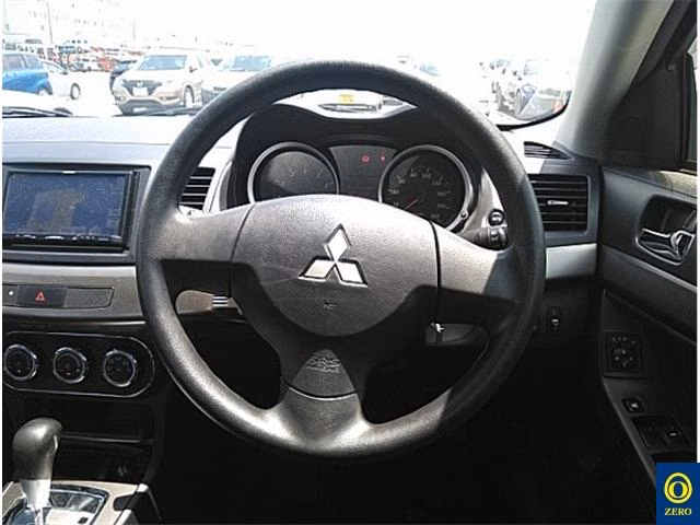 MITSUBISHI GALANT FORTIS