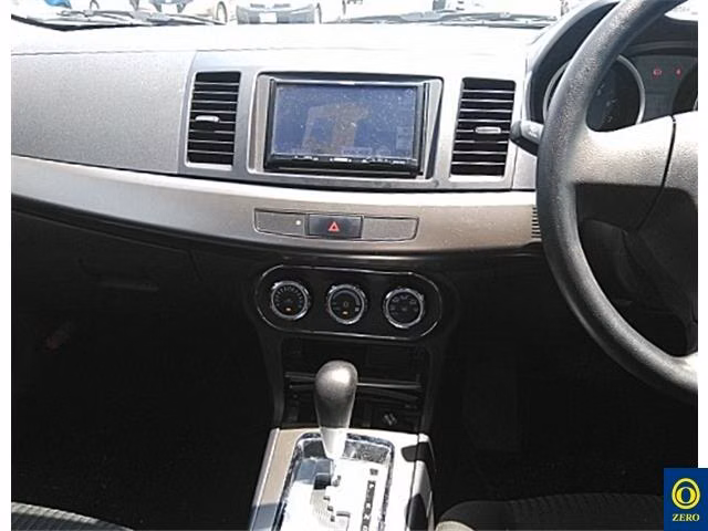 MITSUBISHI GALANT FORTIS
