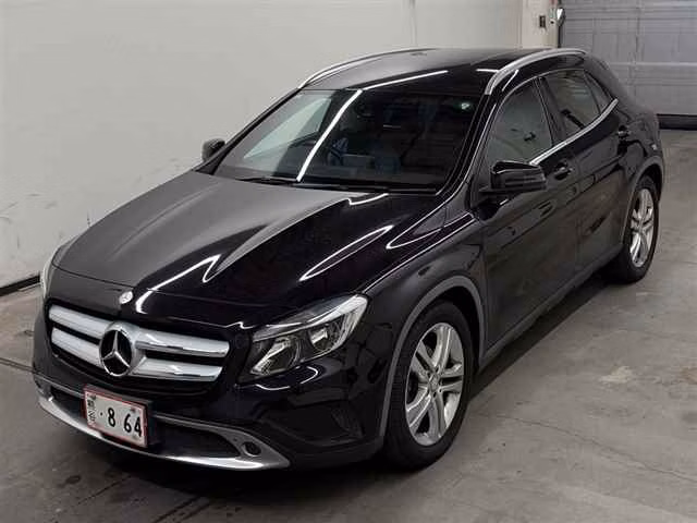 MERCEDES-BENZ GLA-CLASS