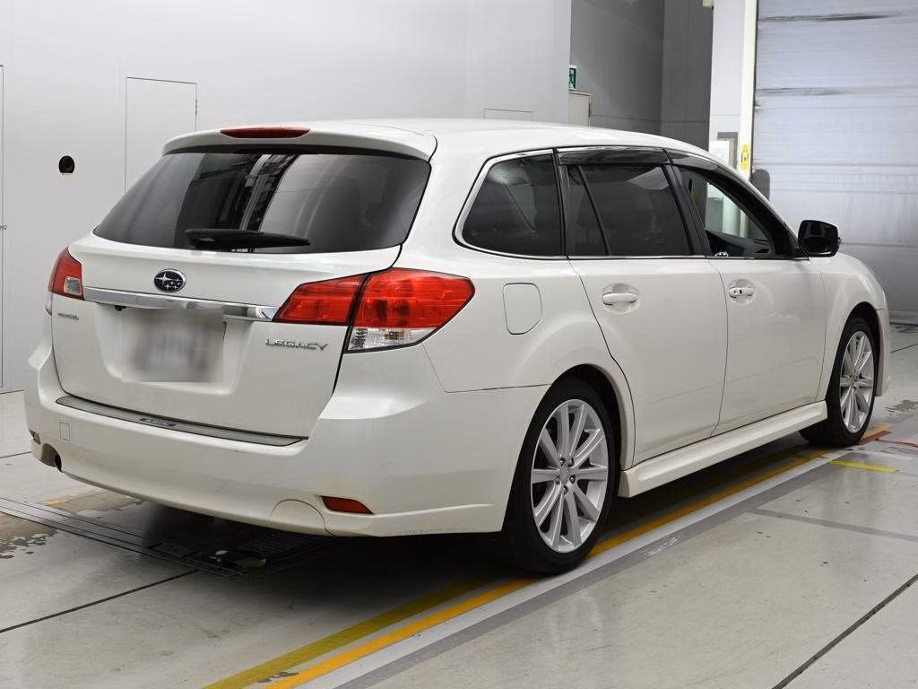 SUBARU LEGACY