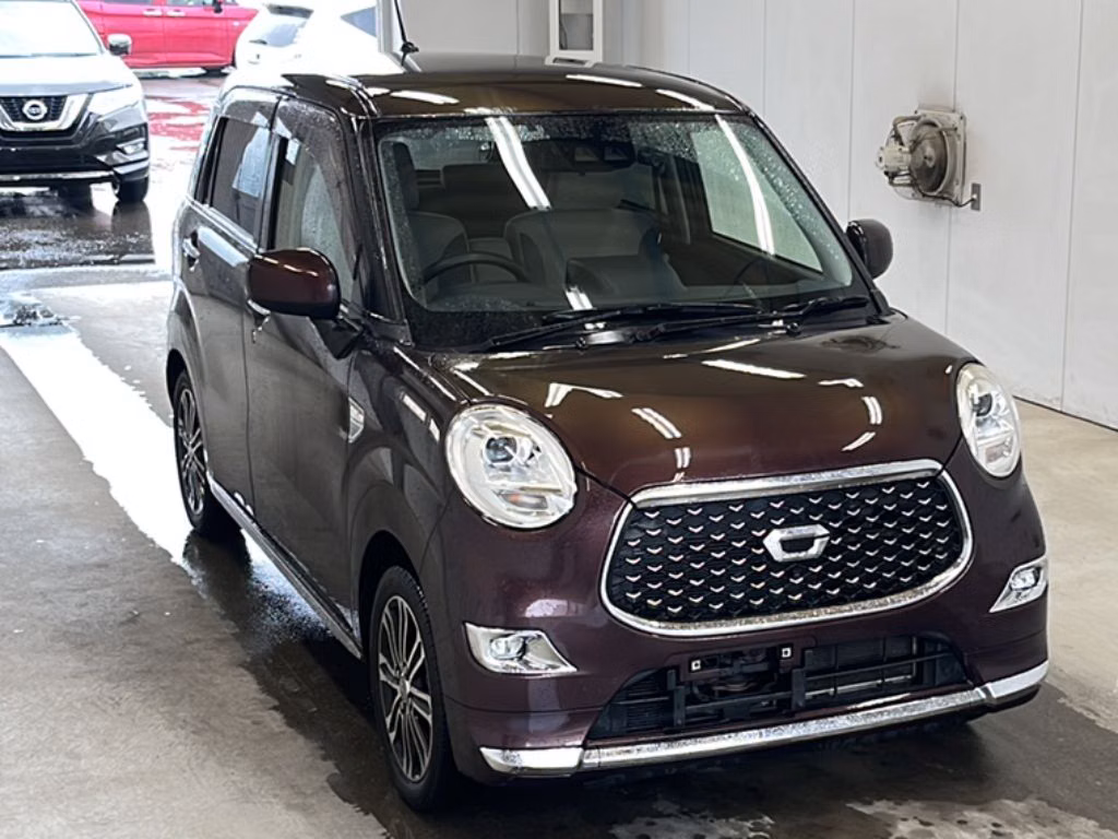 DAIHATSU CAST