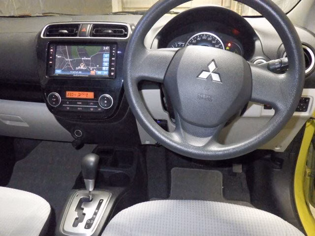 MITSUBISHI MIRAGE