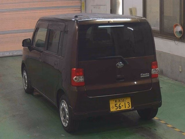 DAIHATSU MOVE CONTE