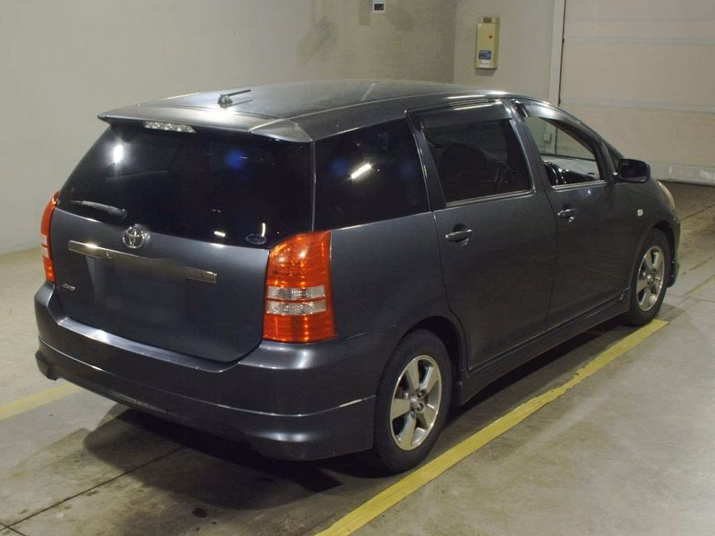 TOYOTA WISH