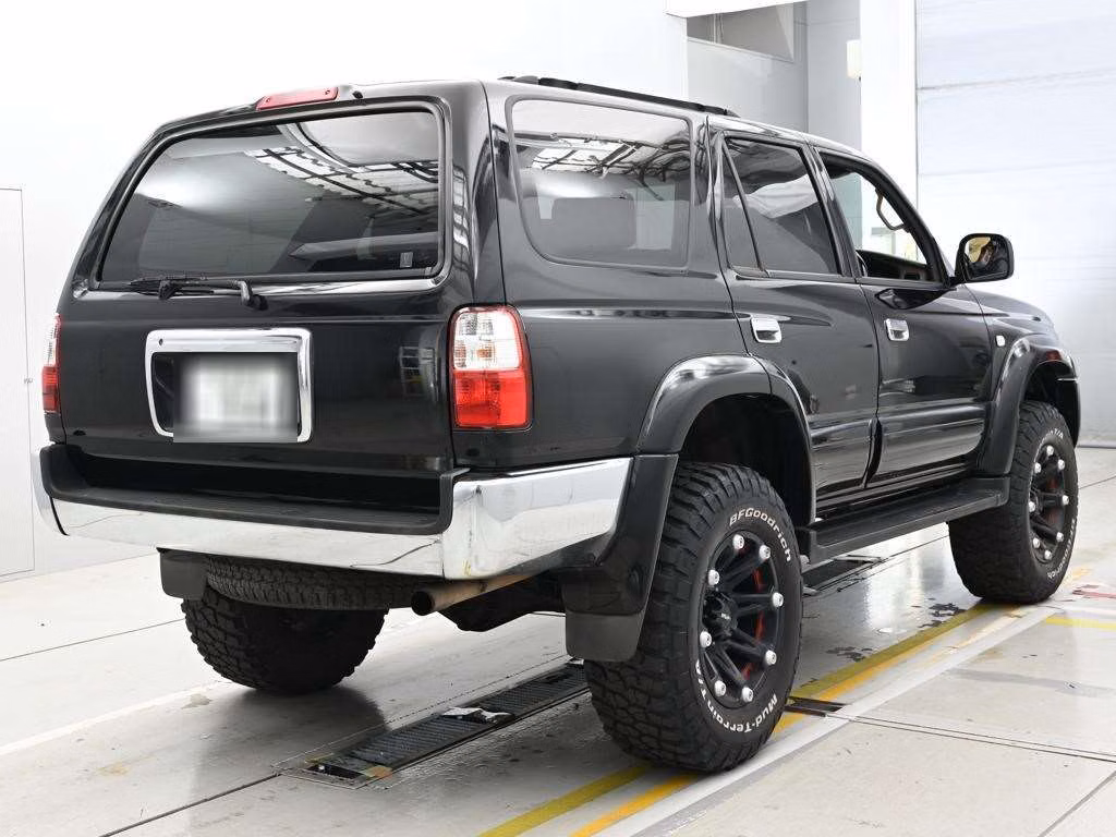TOYOTA HILUX SURF