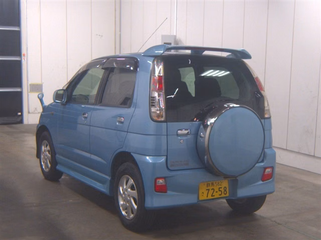 DAIHATSU TERIOS KID