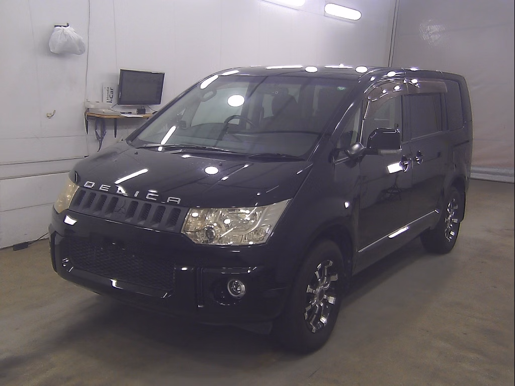 MITSUBISHI DELICA D:5