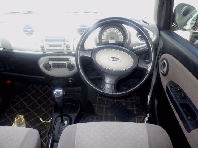 DAIHATSU MIRA GINO